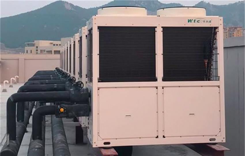 華天成空氣能支持山東濟(jì)南熱電領(lǐng)秀城辦公樓9000㎡采暖